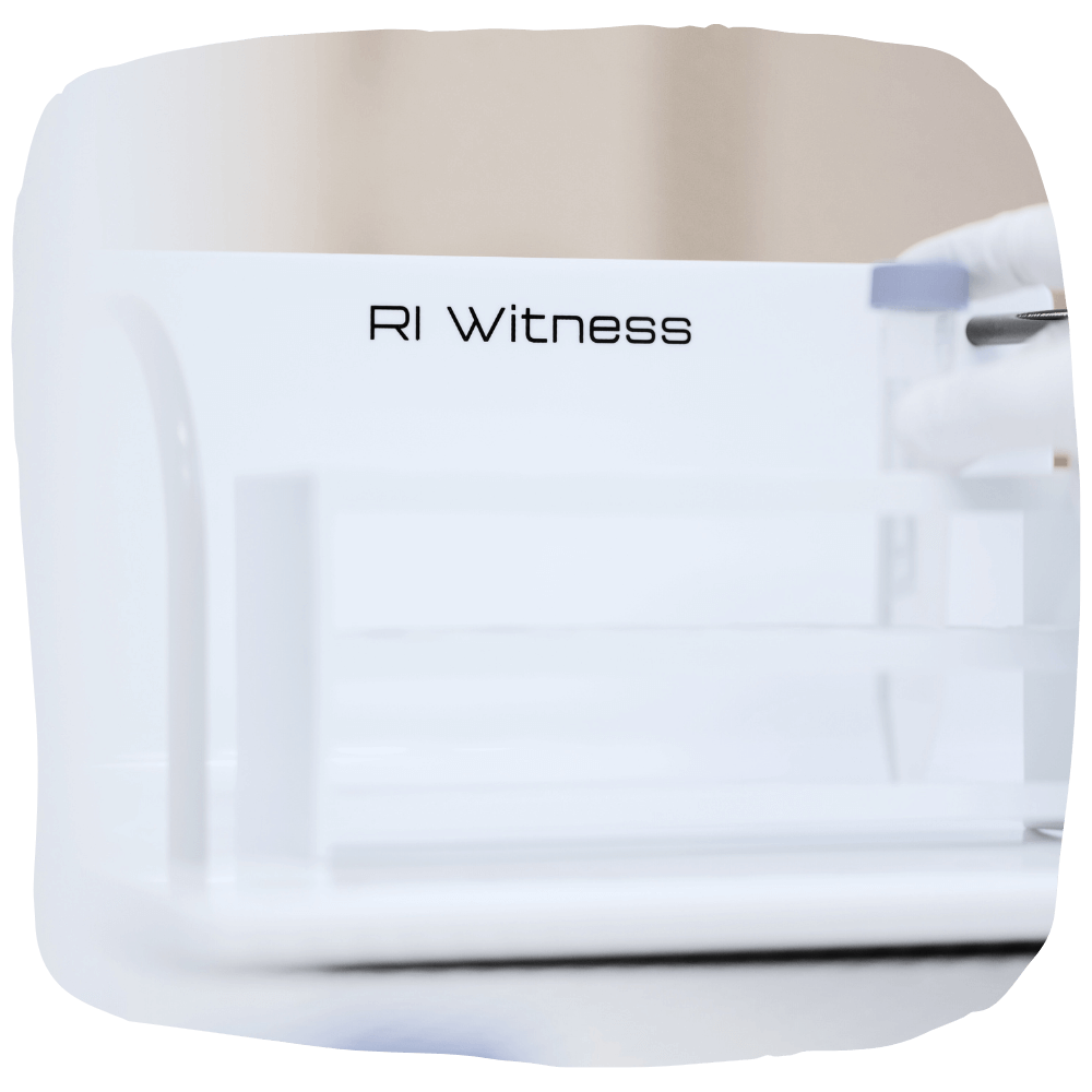 RI-Witness